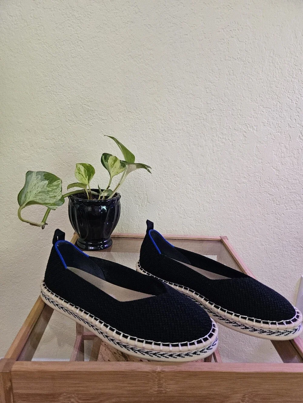 Rothy's Black Knit Espadrille with Blue Trim Sz 6